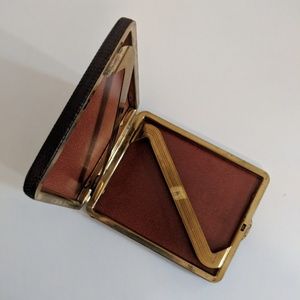 Wallet / cigarette/joint holder